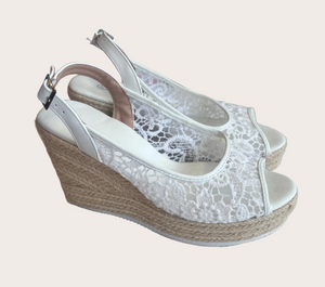 Sweet Lace Wedge Sandals