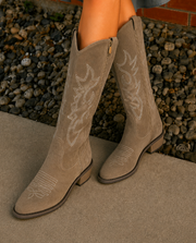 Dusty Trail Western Boots