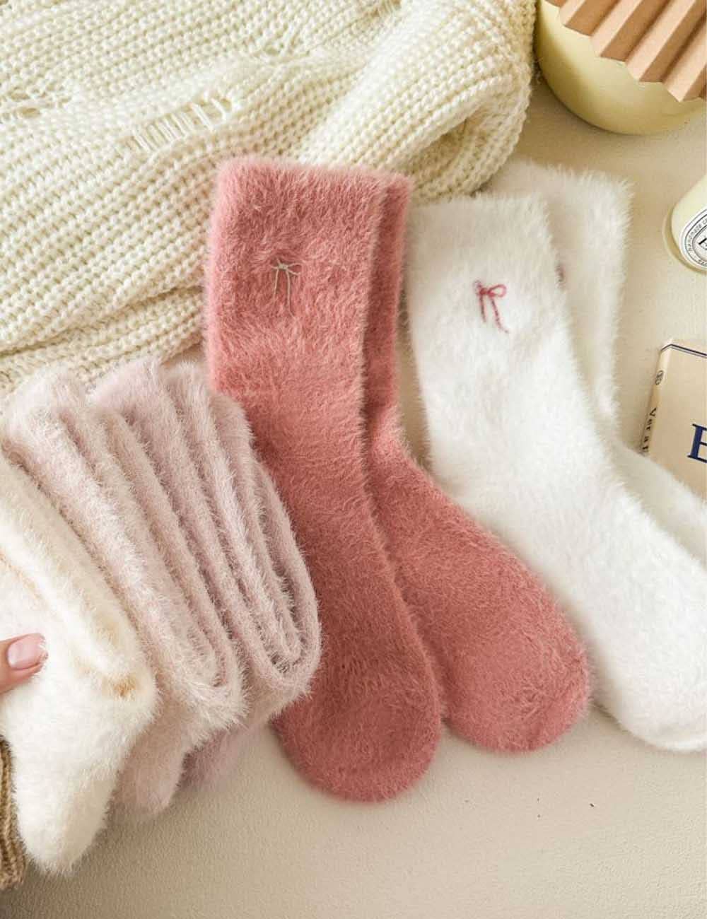 Winter Bow Embroidered Thick Plush Crew Socks